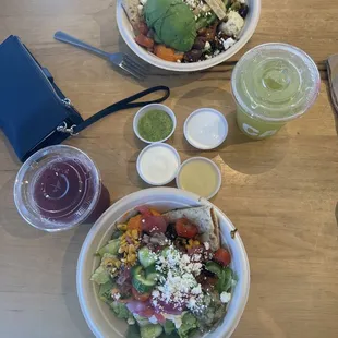 Harissa Avocado Bowl