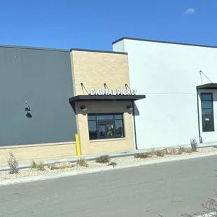 Side of Restaurant &amp; Digital Pick-up Lane