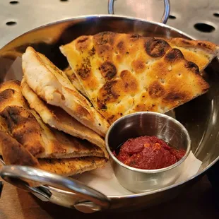 Pita bread (complimentary) - I enjoyed it - December 2024