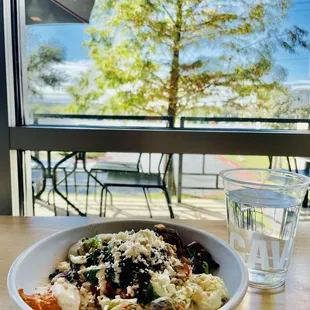 Enjoining lunch time