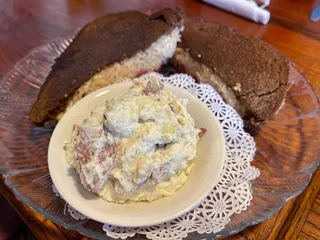 Stone Soup Cafe & Pub