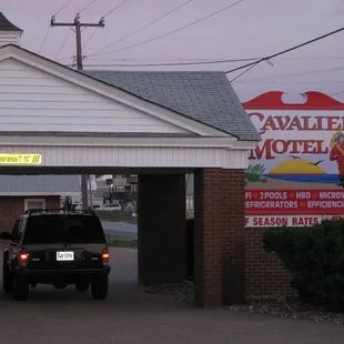 Cavalier Motel Sign