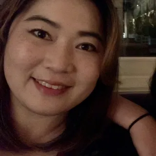 Feng-Ju L.