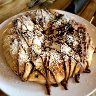 Smores pizza
