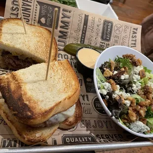 Patty Melt with house salad