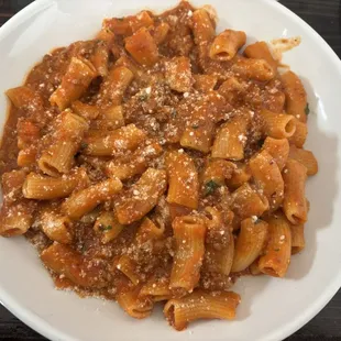 Rigatoni Bolognese