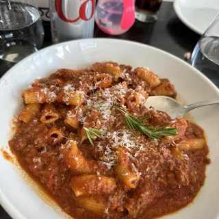 Rigatoni Bolognese