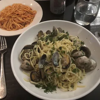 Linguine Vongole