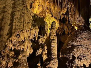 Diamond Caverns