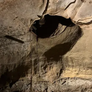 Cave features