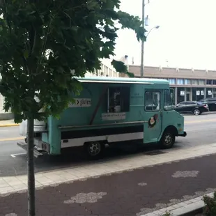 Best combo of juice and caveman ever!