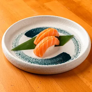 Salmon Nigiri