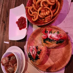 food, bagels, bagel