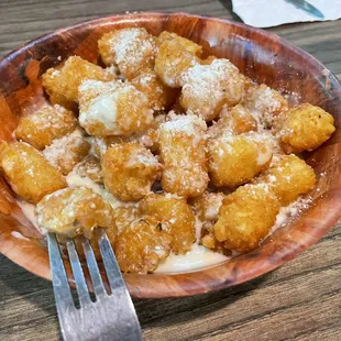Cheezy tots!