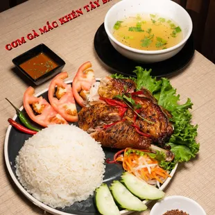 CƠM GÀ NƯỚNG MẮC KHÉN TÂY BẮC / GRILLED CHICKEN "MAC KHEN" WITH RICE