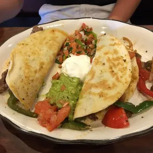 Fajitas quesadillas