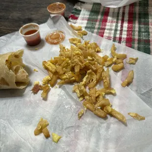 This is the amount of old French fries in my burrito!