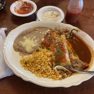 Combo #20 ~ Chile Relleno, Burrito w Rice &amp; Beans