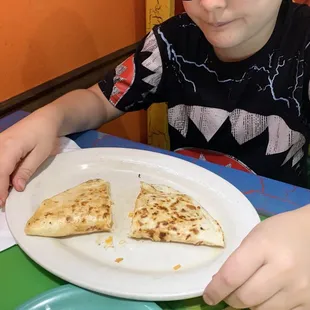 A la carte quesadilla