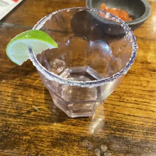 a margarita in a glass