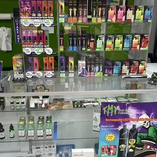 Disposable vapes smoke products