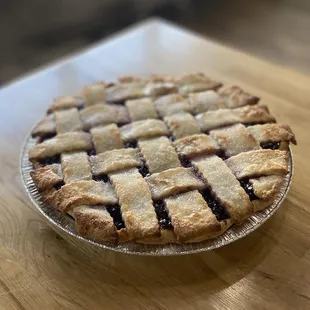 a blueberry pie