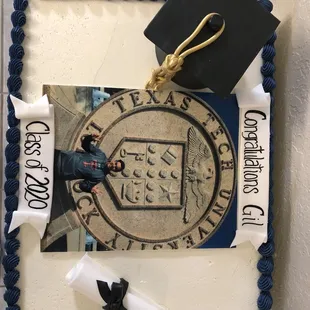 Graduation cake