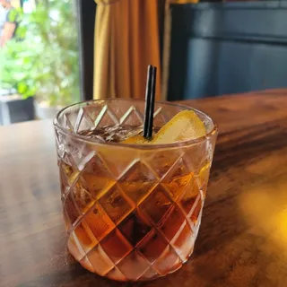 Double Crossed 4oz.(no ice)