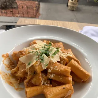 Rigatoni a la vodka