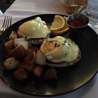 EGGS BENEDICT
