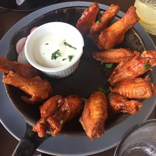 Spicy Chicken Wings Plate
