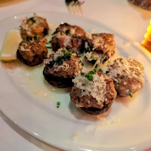 STUFFED MUSHROOM
