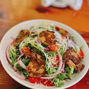 Full Sensation Salad with Blackened Shrimp