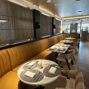 Cece's Roland Park Dining Room