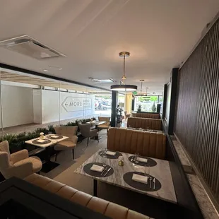 Cece's Roland Park Dining Room