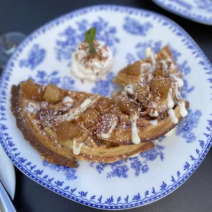 Carrot cake waffle!