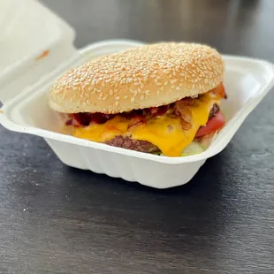 1/4 lb cheeseburger w/ bacon