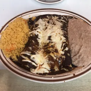 Pollo En Mole