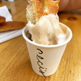 Classic, Focaccia e Cappuccino