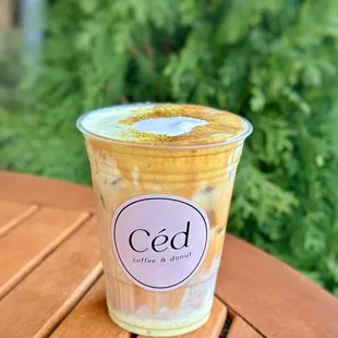 Pistachio Einspänner - simple syrup, pistachio foam, pistachio crumble, whole milk. - Love this!