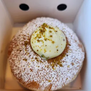 Pistachio doughnut