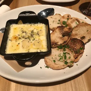 Fontina Fondue