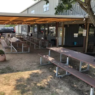 Outside seating, front