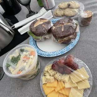 Picnic lunch - romance pkg &amp; a blanket