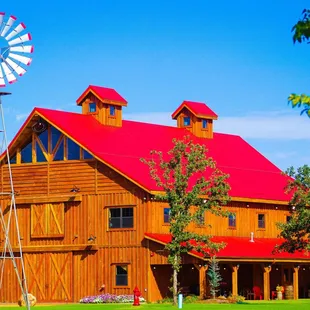 Our popular climate-controlled barn for weddings, receptions, parties, banquets, events of any kind