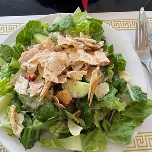 Fattoush salad- fresh &amp; healthy with perfect amount of dressing