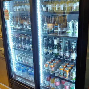 Drink selection as of December 2018. THEY HAVE BUBLY WATER!!!