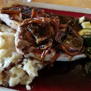 Pork loin with mashed potato