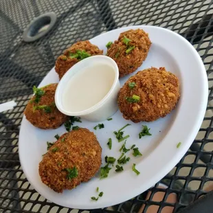 Bad, bad ,bad... the falafel didn't have any flavor and the tahini sauce was watery.