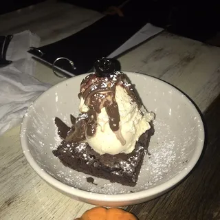 Brownie Sundae